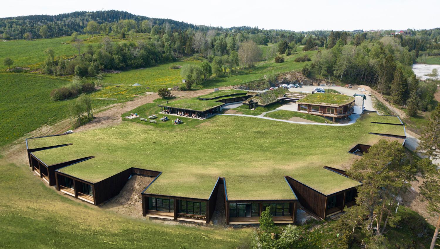Øyna Kulturlandskapshotell (Cultural landscape hotel) with restaurant and conference and meeting rooms