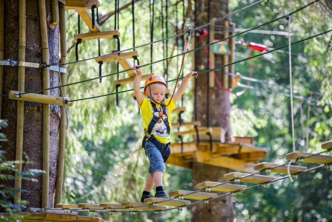 High ropes park