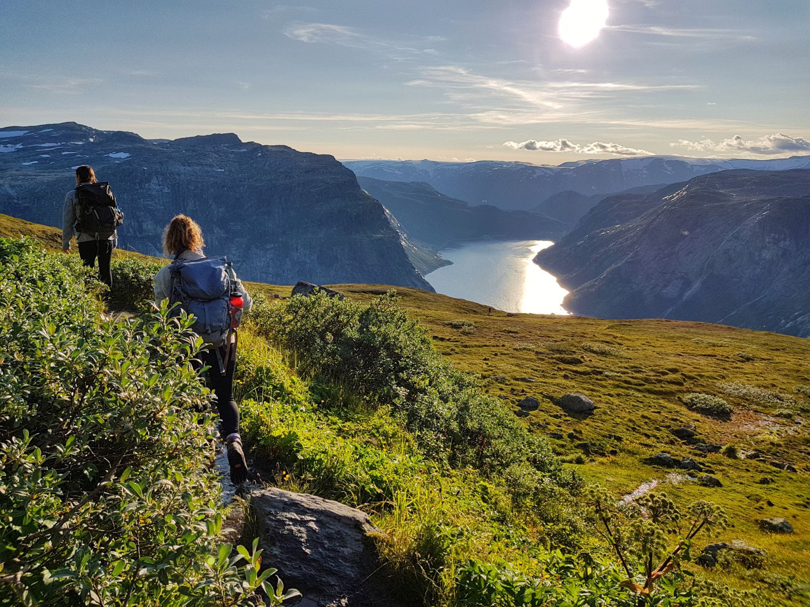 In der Nähe von Trolltunga, Skjeggedal, Ringedalsvatnet