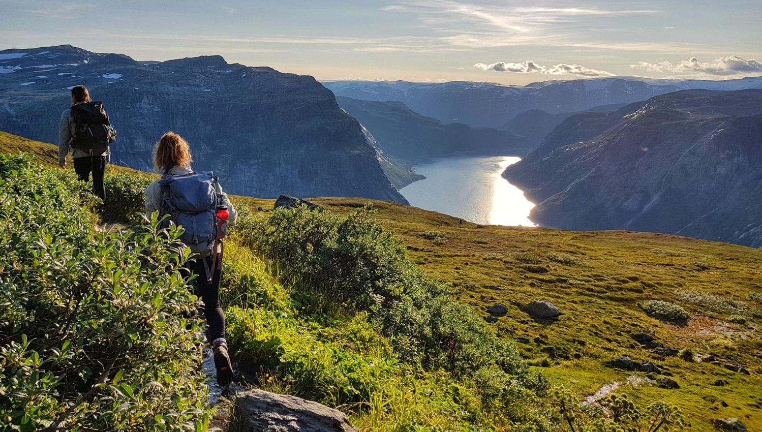 In der Nähe von Trolltunga, Skjeggedal, Ringedalsvatnet