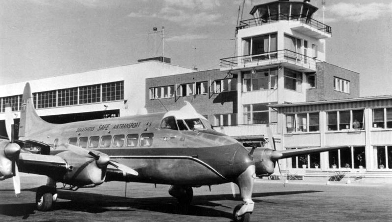 Fly utenfor flytårnet