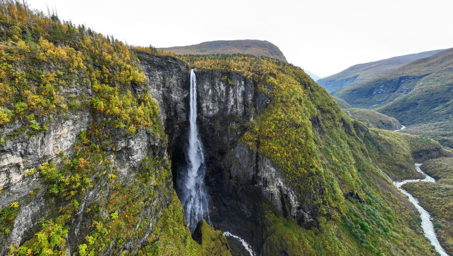 Vettisfossen Waterfall