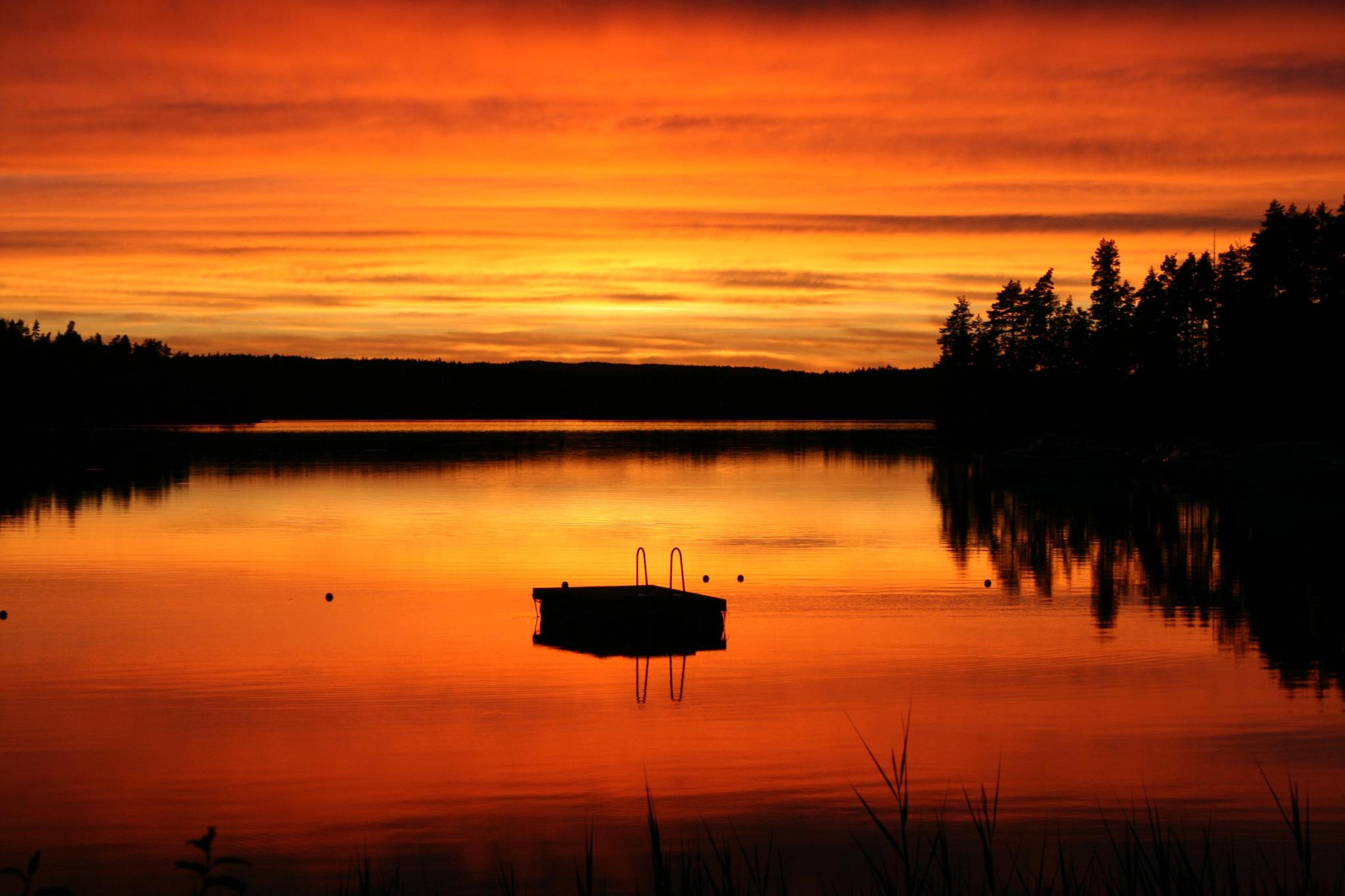 badeplass i sol ned gang
