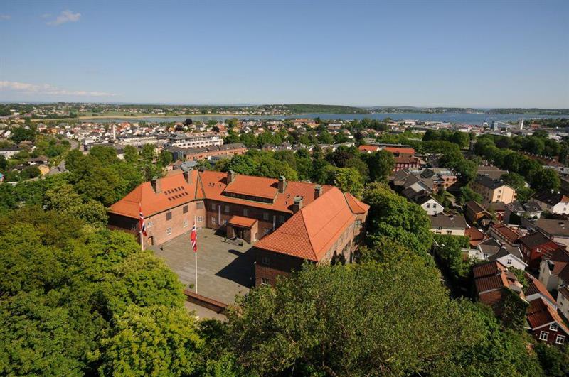 Overview picture of Haugar Art Museum