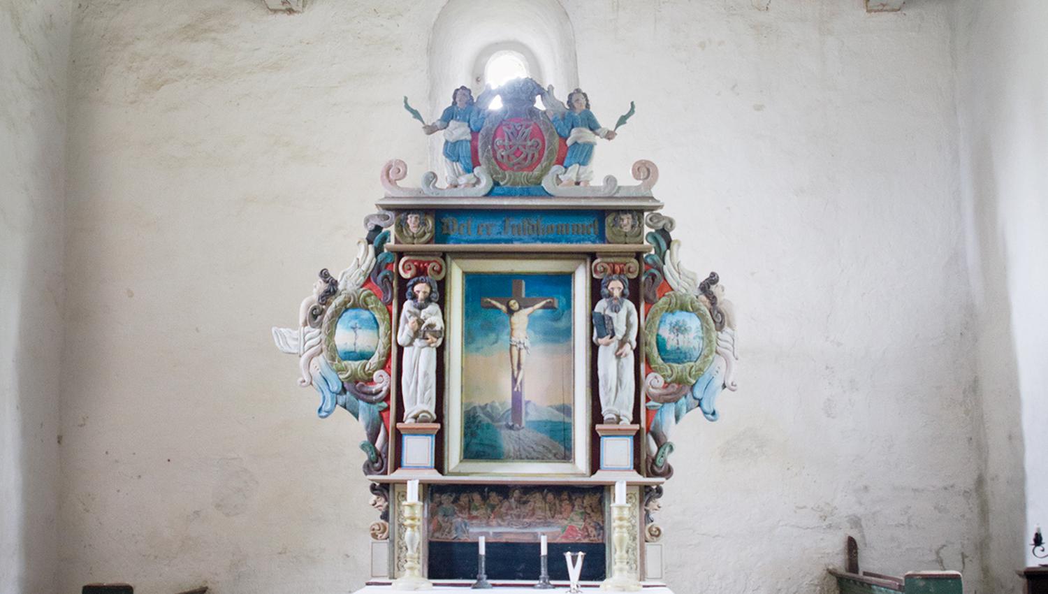 Hustad Chruch - the alter