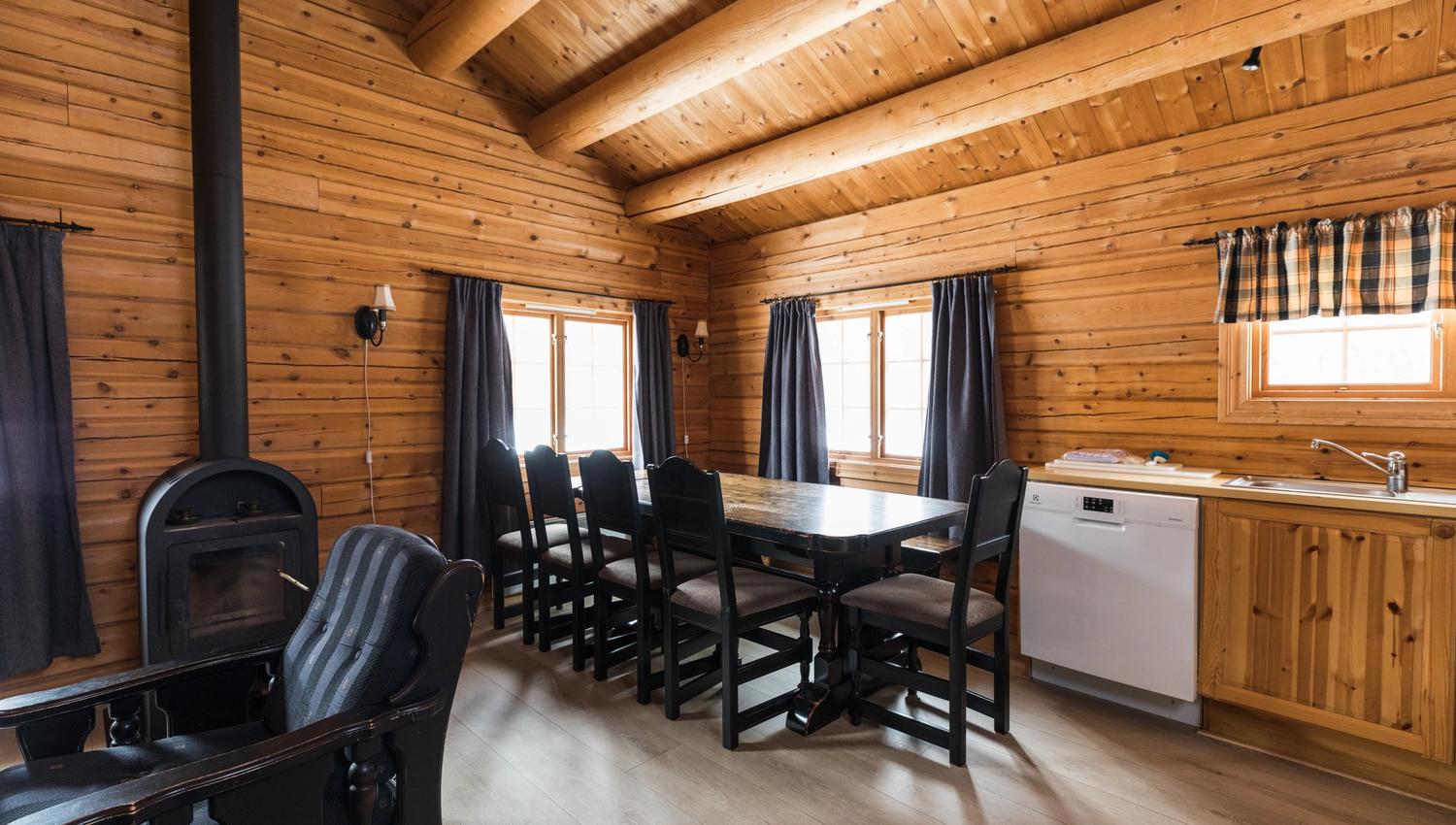 Shared lounge with dining table