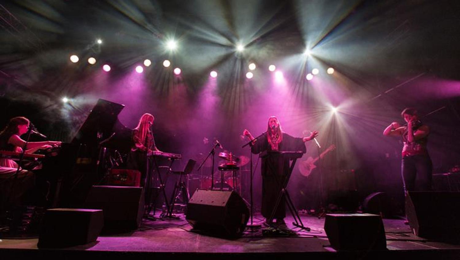 musikere på scenen