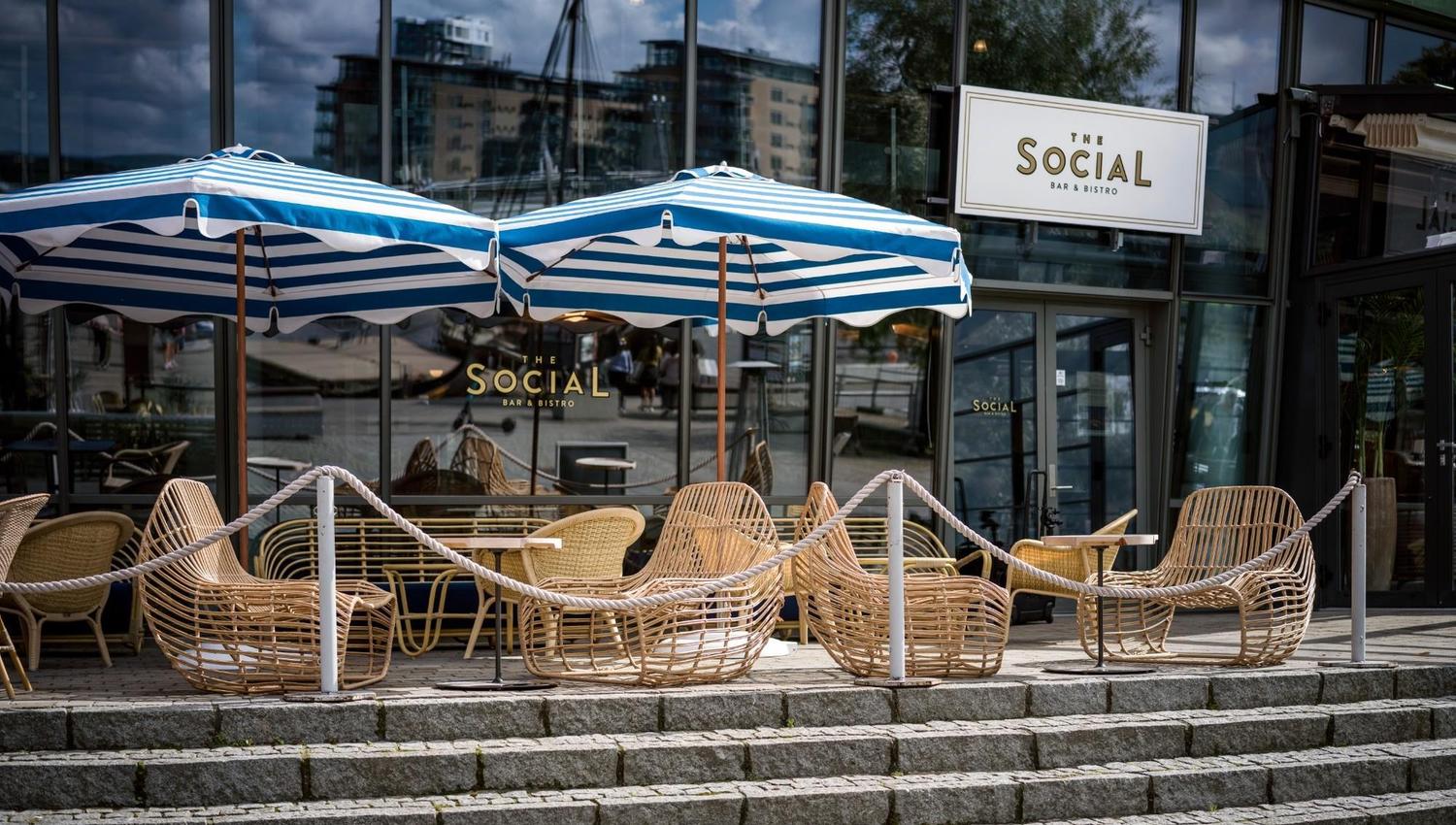 Utendørs sitteplasser