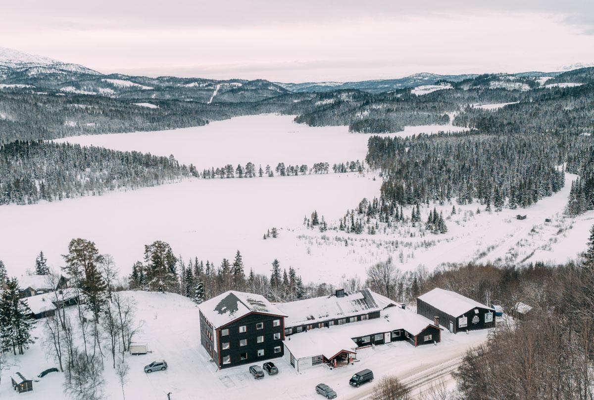 Austbø Hotel in winter