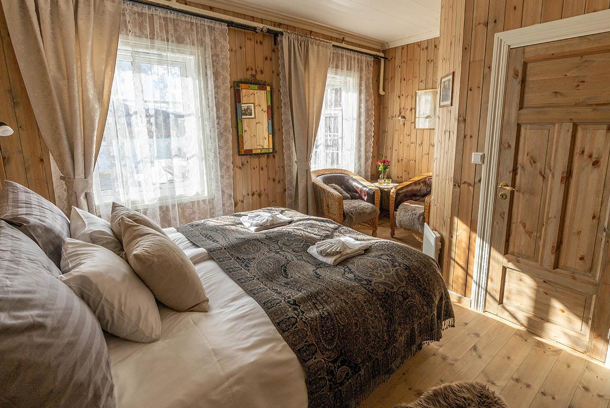 Et av de flotte erverdige hotellrommene som har blitt pusset opp.