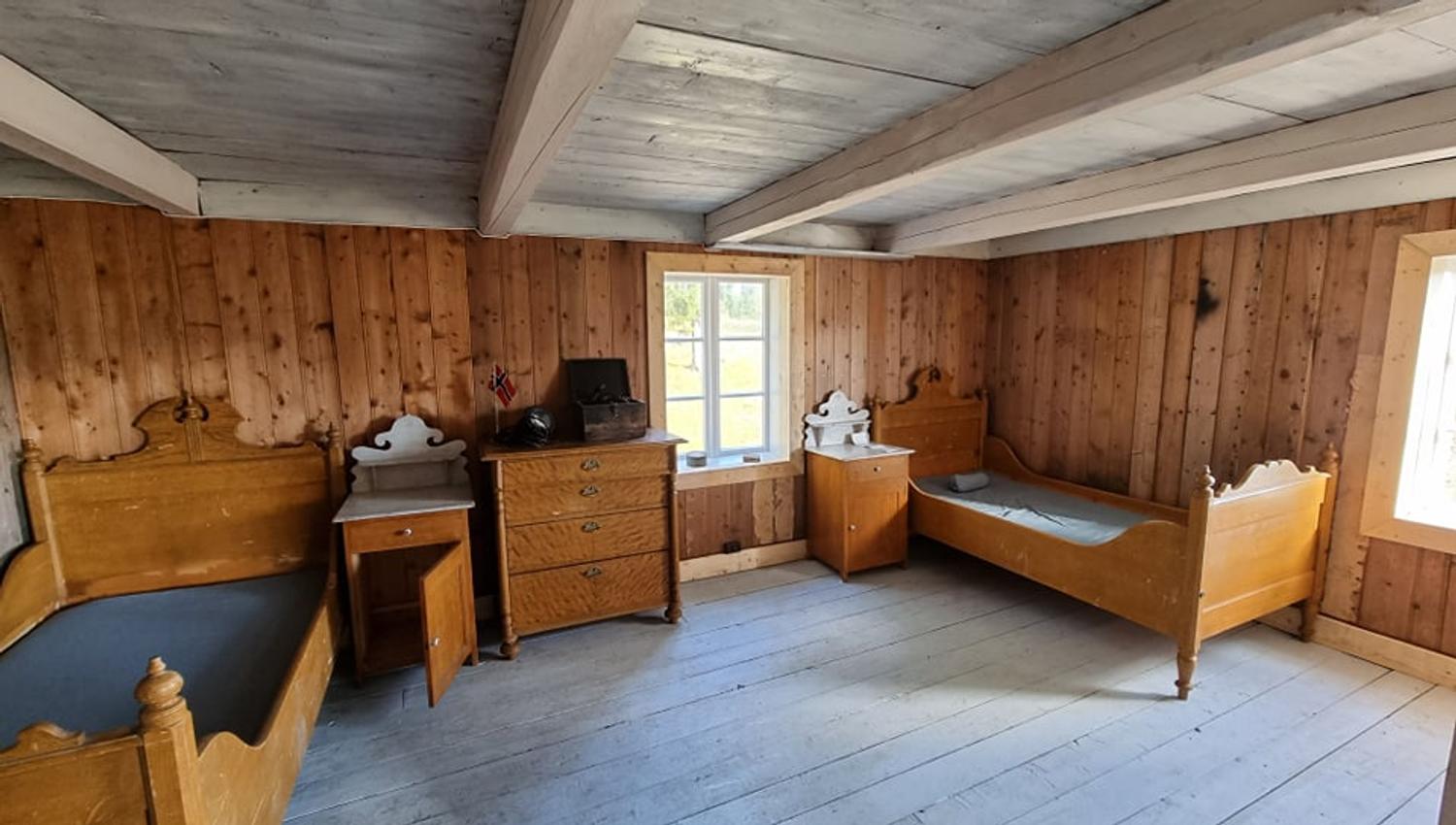 Gammelstua soverom opp. Foto: Sonja Åsvold
