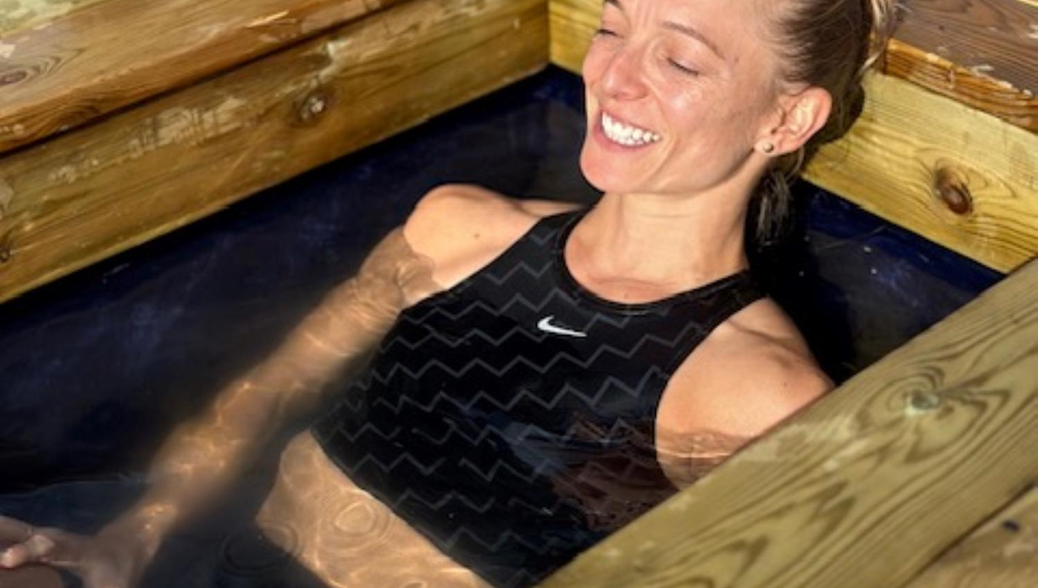 kvinne i bad, Brokkestøylen