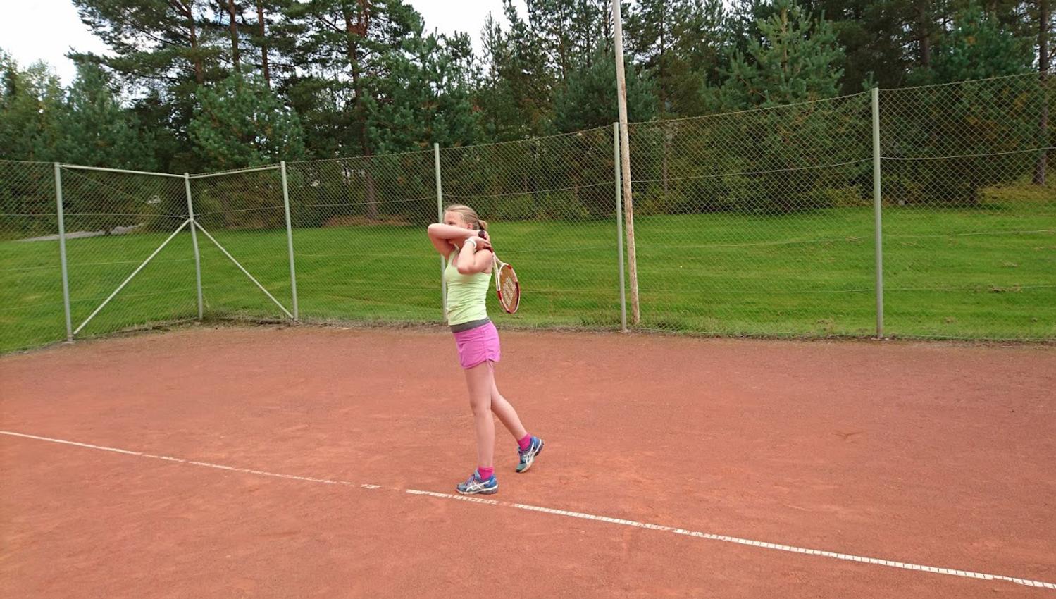 Tennisbane på Sanner Hotell