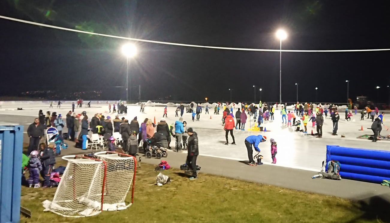 Skøyter - alle på banen