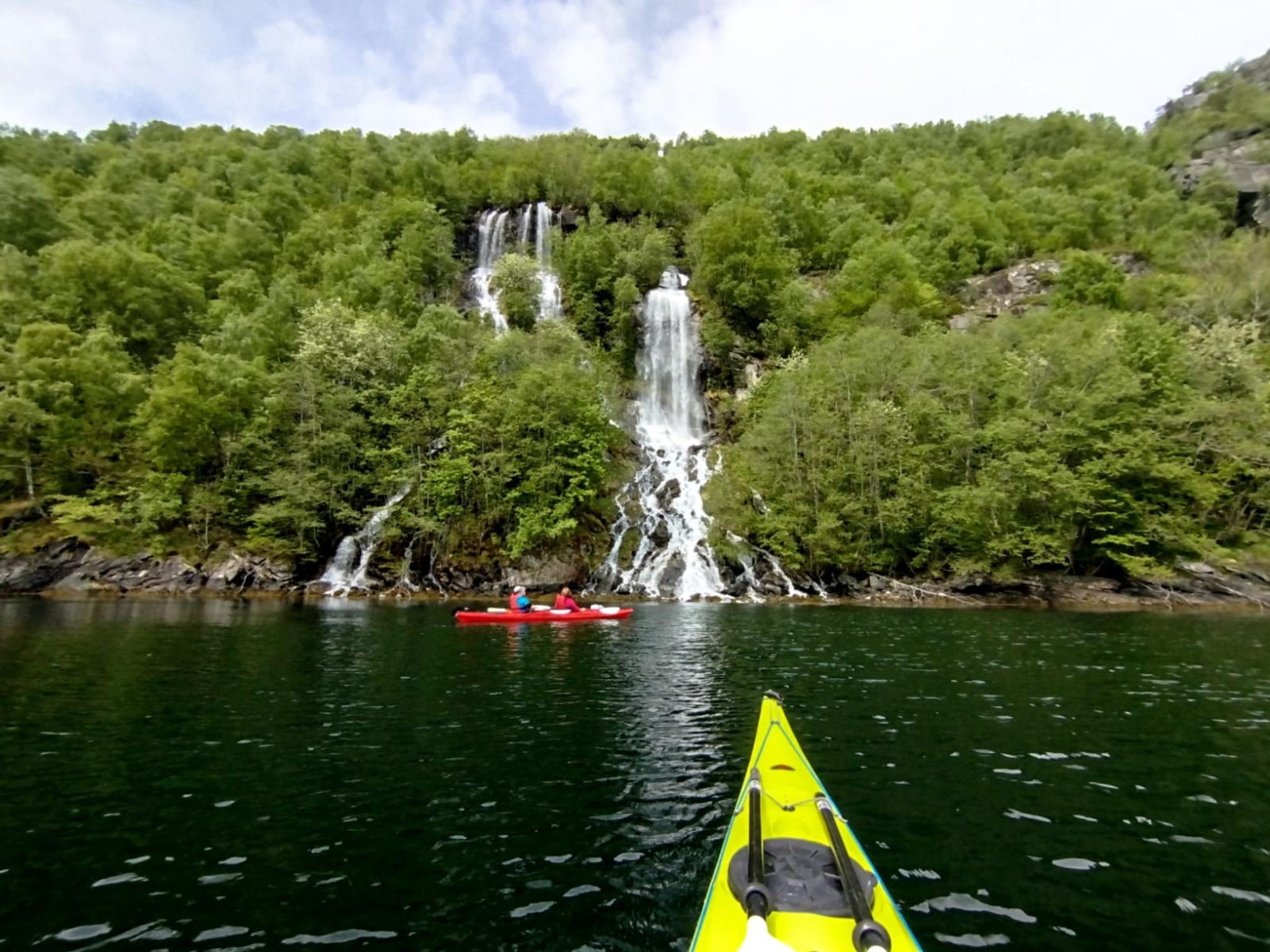 Fjordkajakk i Geiranger med Uteguiden
