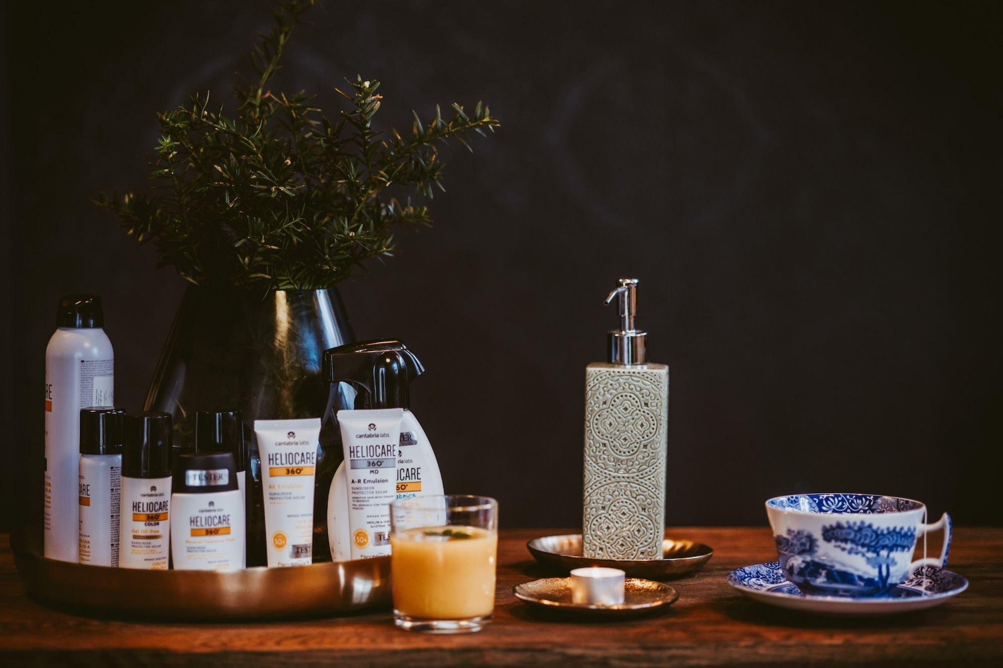 Stort utvalg av produkter hos Salong Mari.