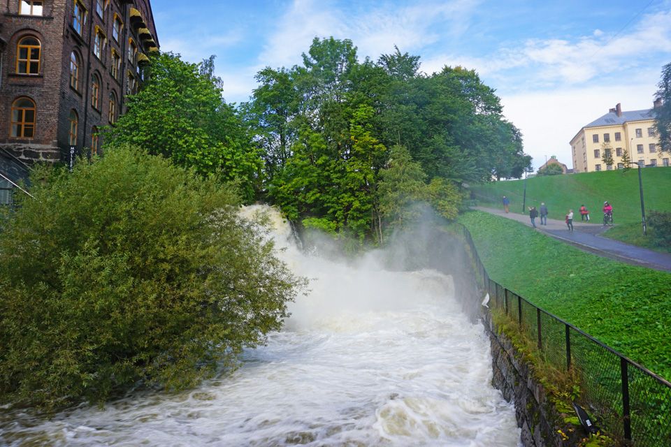Nedre Vøyenfoss.