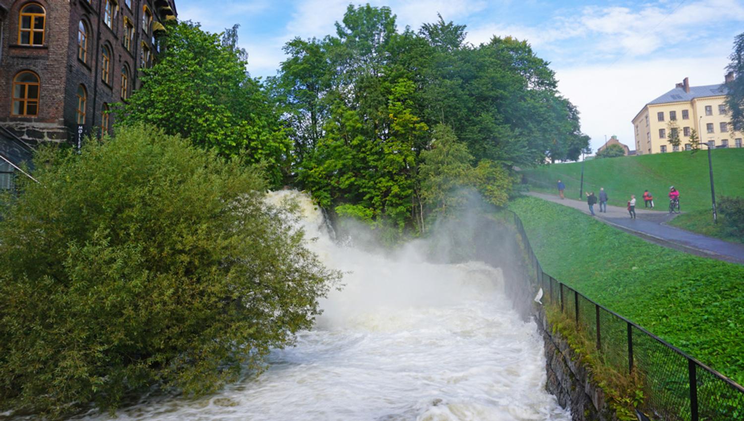Nedre Vøyenfoss.