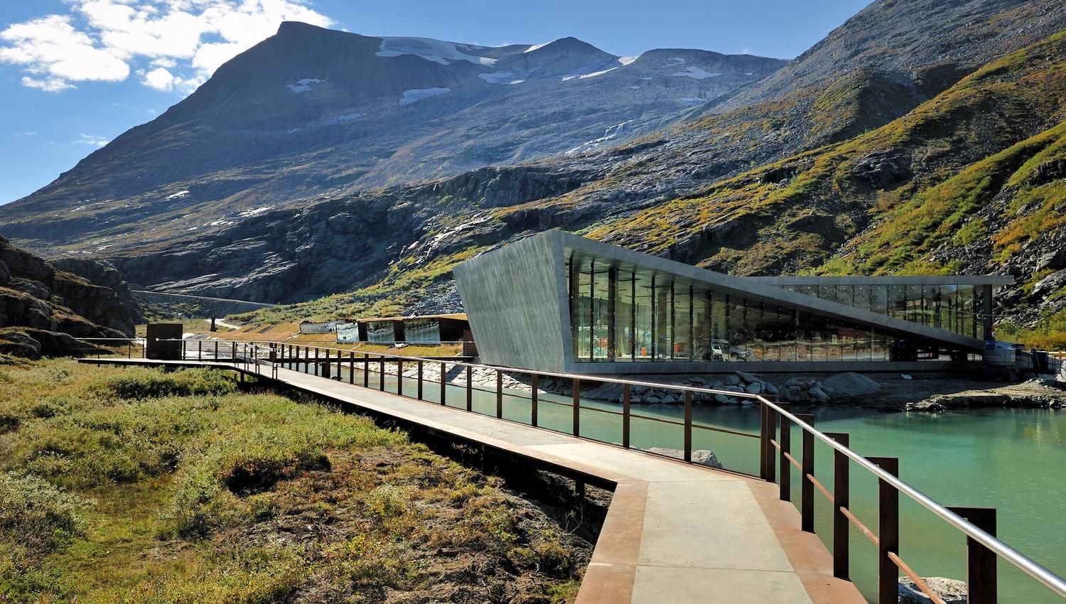 Trollstigen besøkssenter.