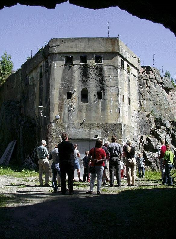 besøkende på en festning