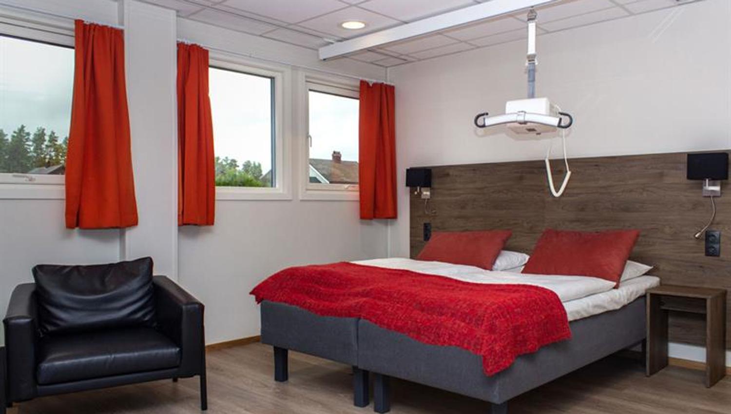 adapted bedroom at Hotell fritidparken