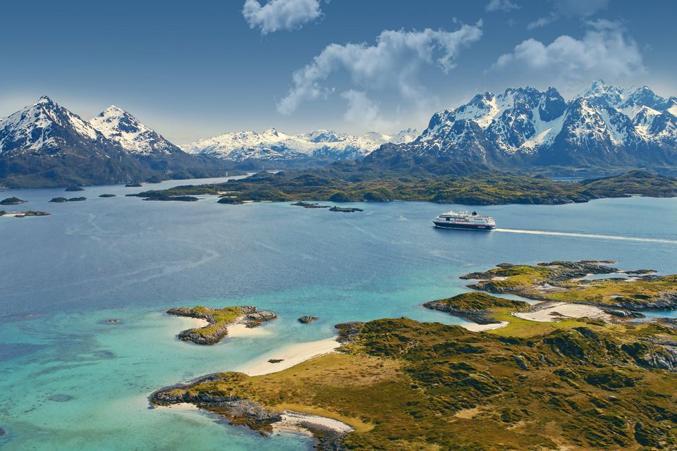 Ship_in_Raftsundet_Norway_HGR_130573_Photo_Trym_Ivar_Bergsmo - Ida Øyen