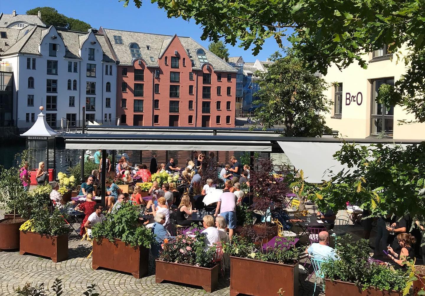 Uteservering hos Bryt Tapas