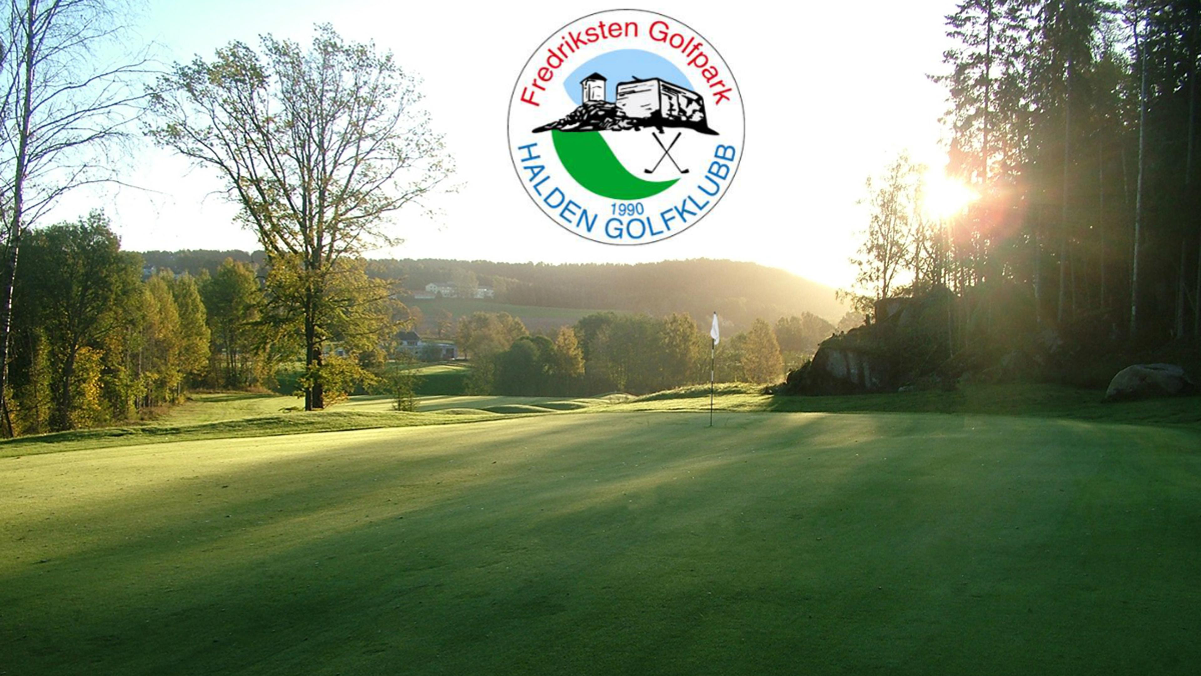 Golfbanen med logo