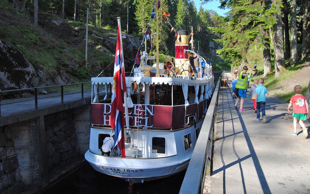 Løveid sluser