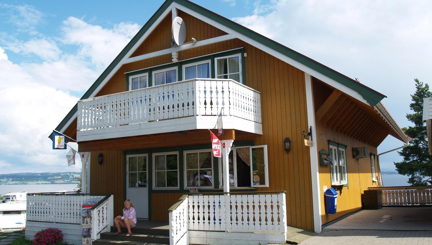 Hekshusstranda Camping