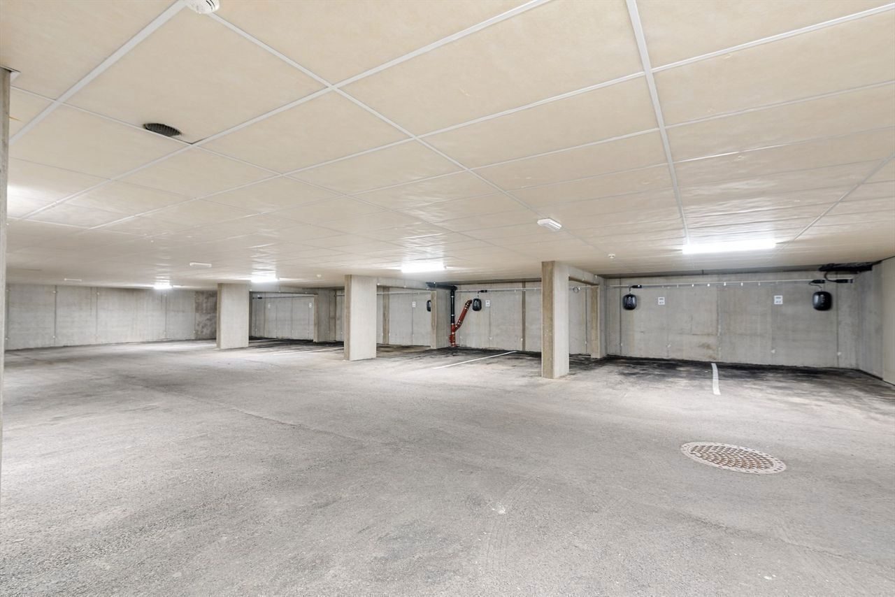 Hafjelltunet parking garage.