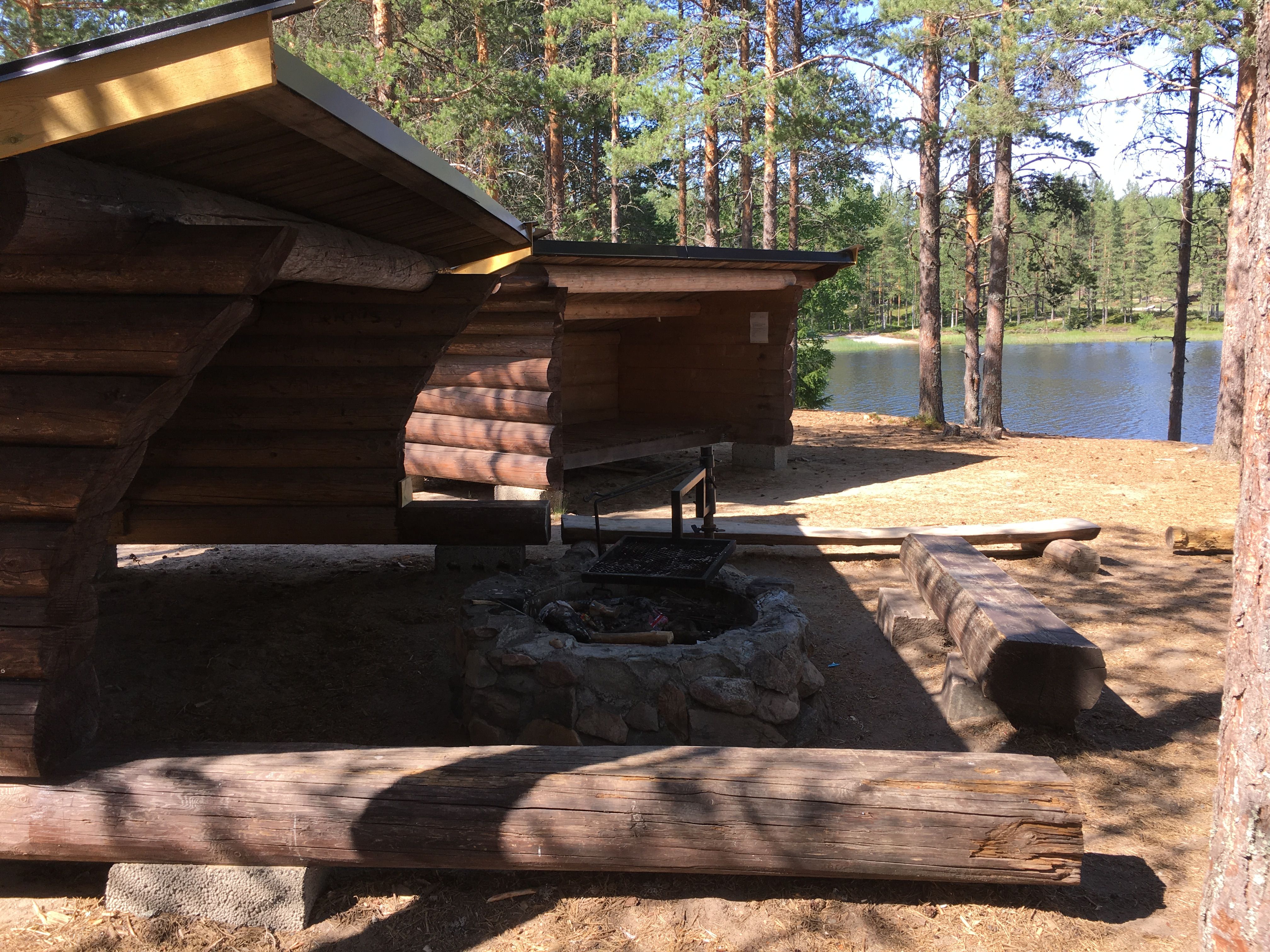 Fine gapahuker på Kynna