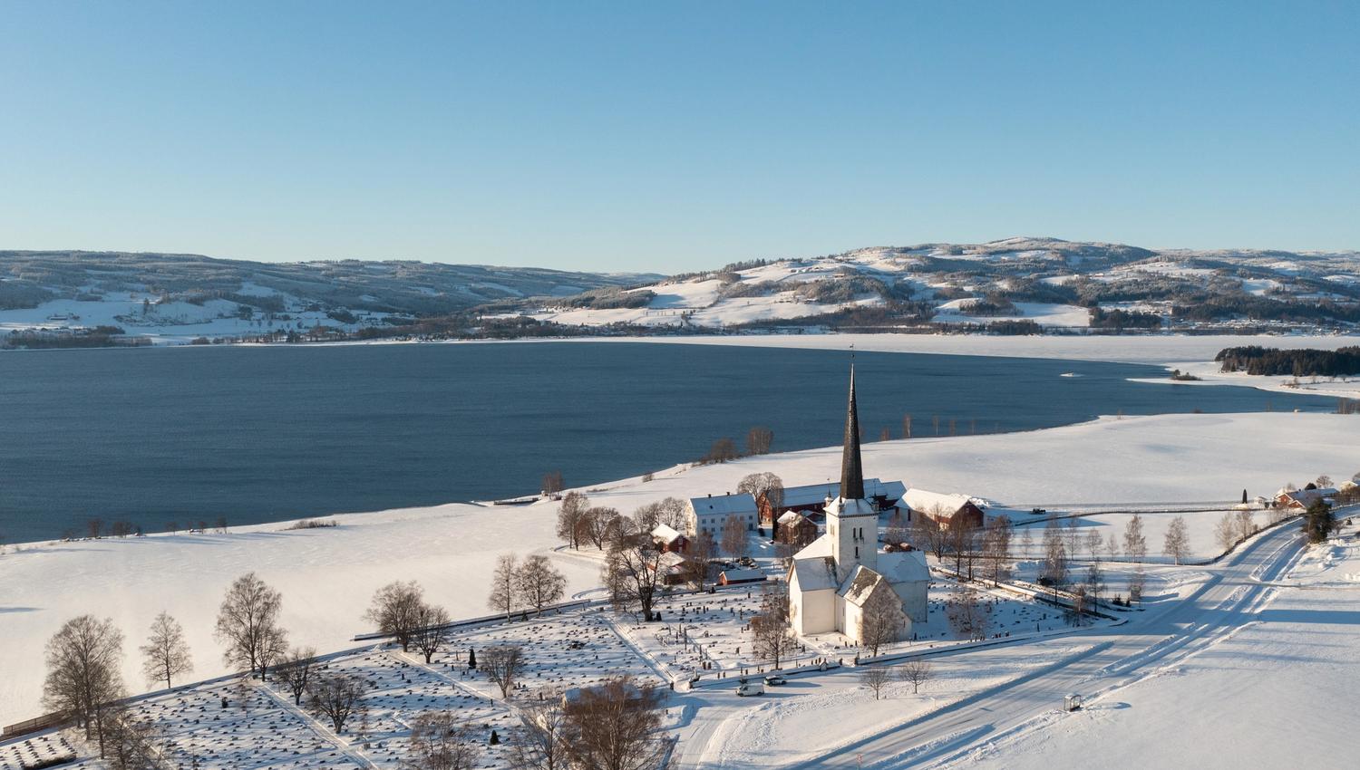 Ringsaker kirke har en helt unik altertavle