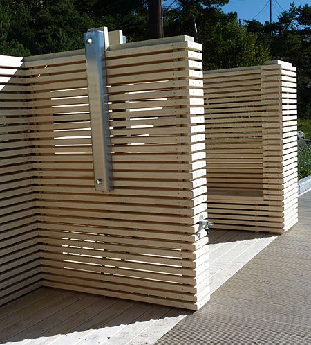 Dusj på Kroksand badestrand