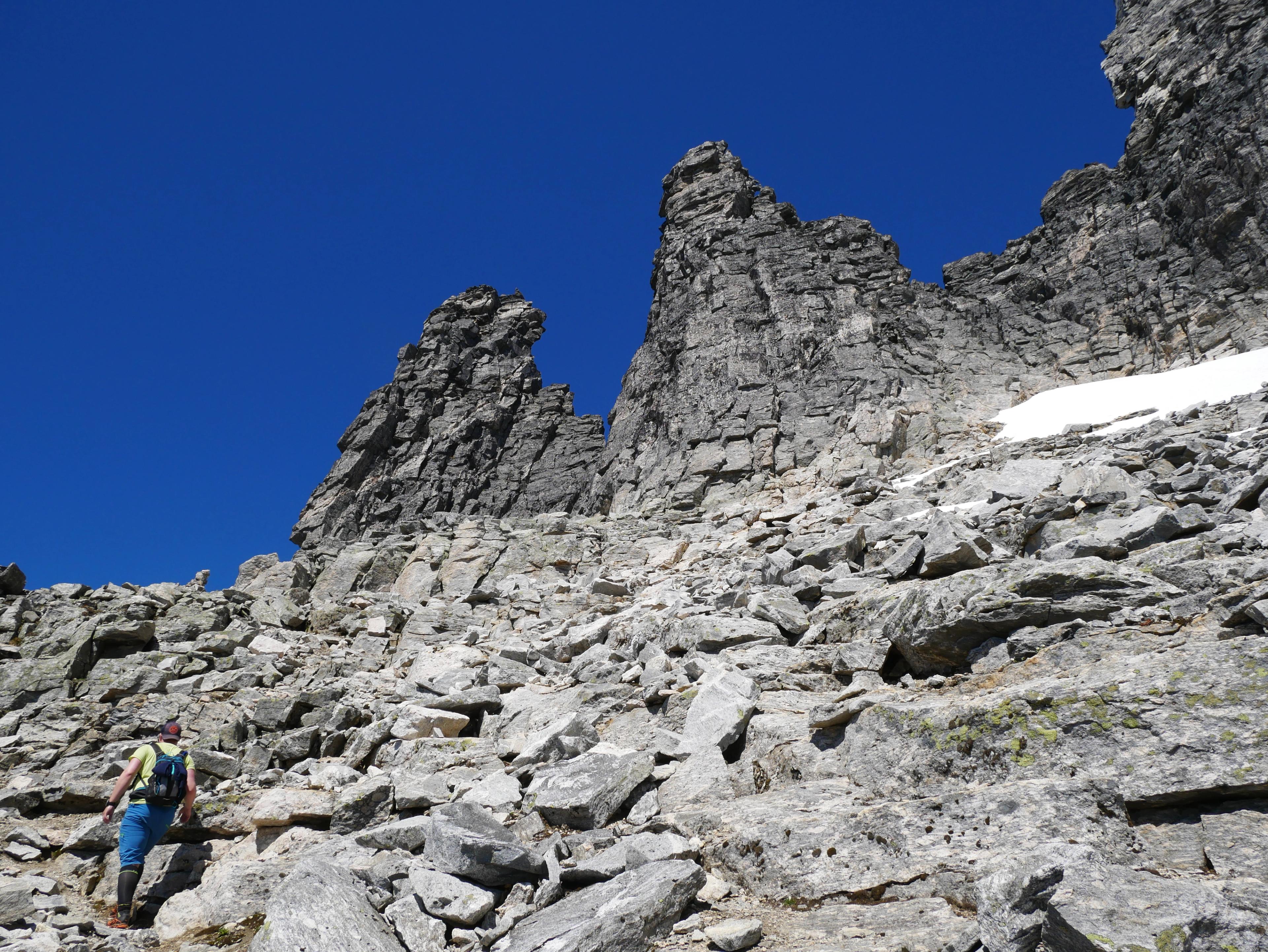 Hike to the top of Trollveggen - Store Trolltind (1788 m.a.s.l.) with Uteguiden