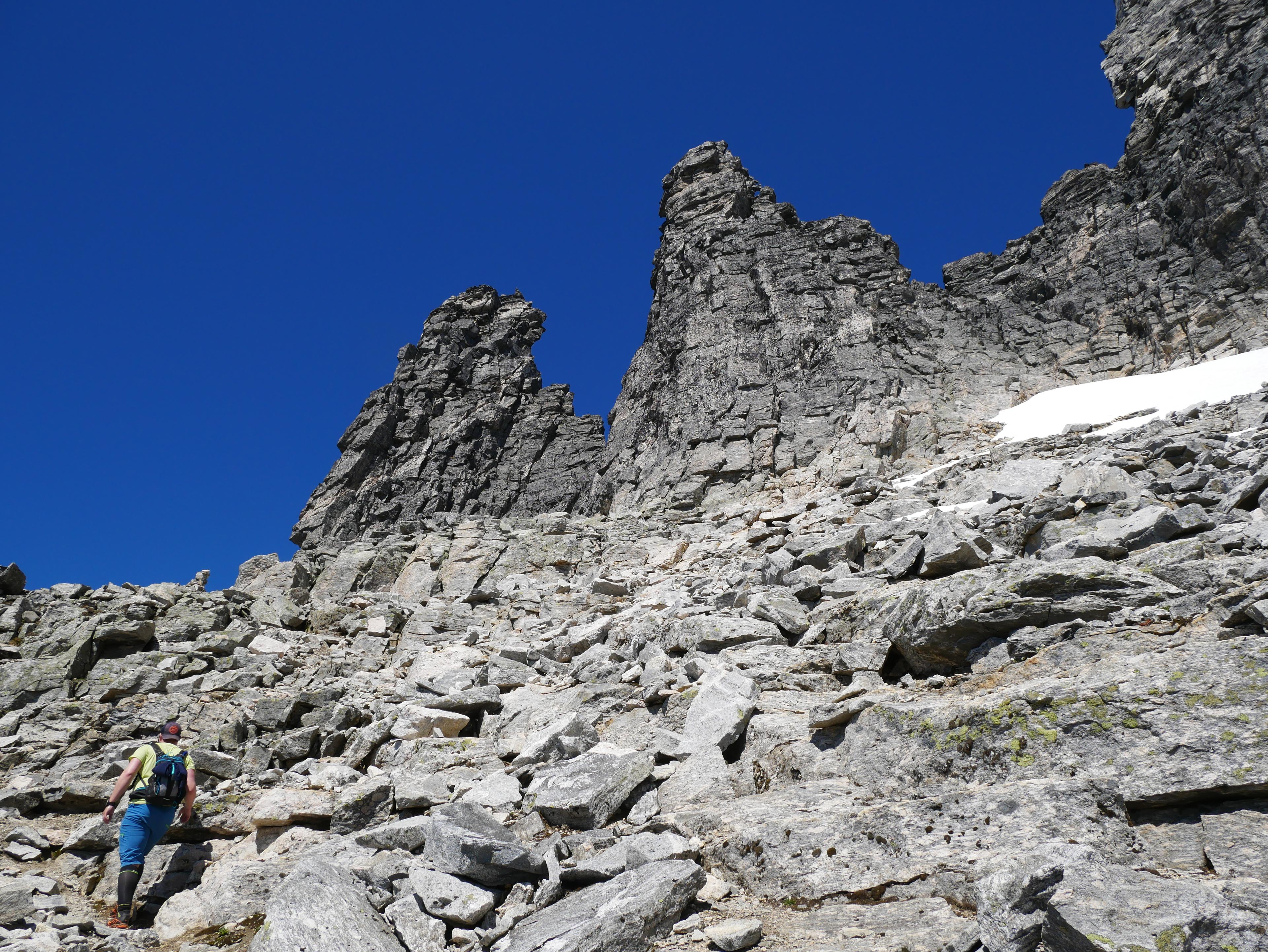 Hike to the top of Trollveggen - Store Trolltind (1788 m.a.s.l.) with Uteguiden