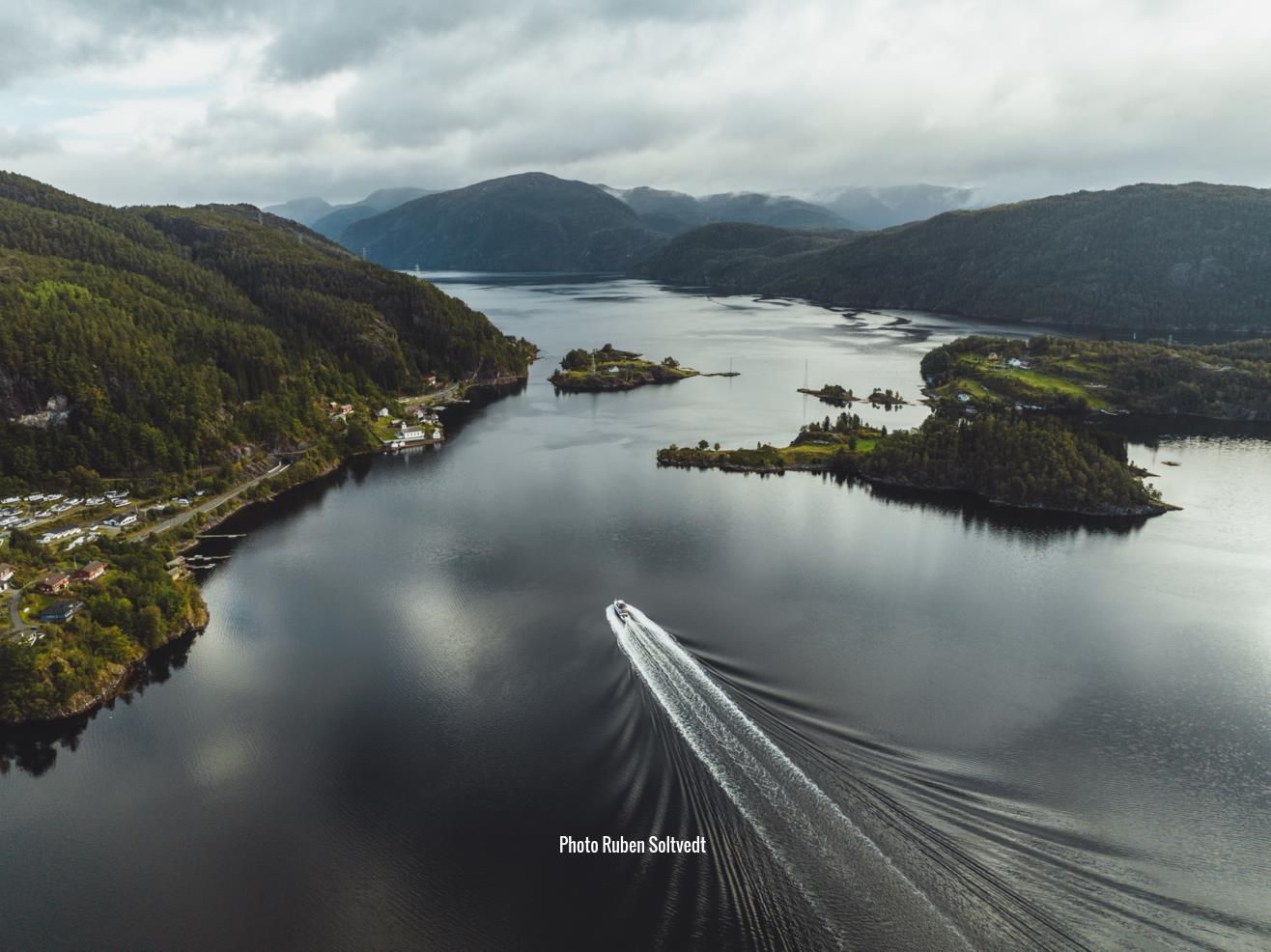 Halvdags fjordcruise fra Bergen til Mostraumen