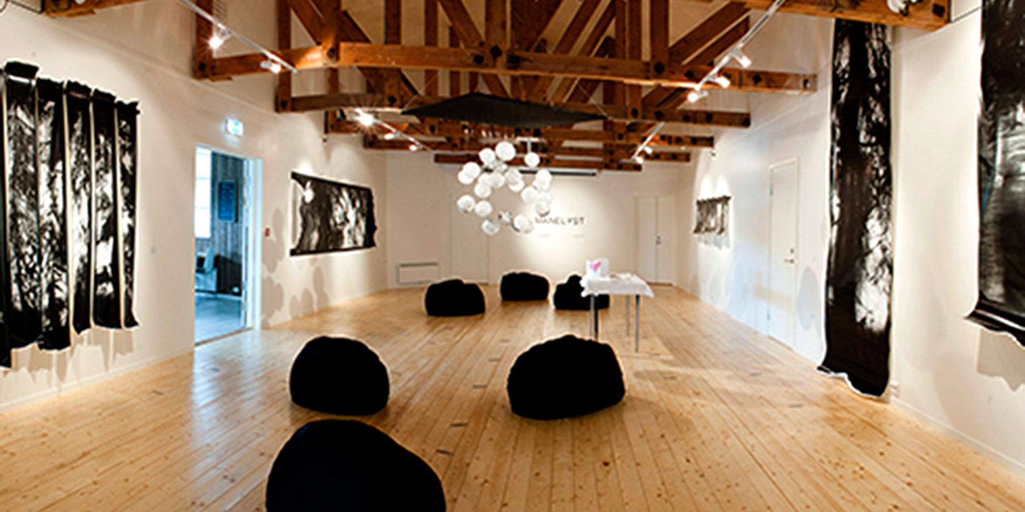 Saga - centre for photography - the gallery