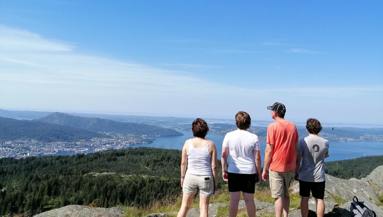 Guidet fjelltur: "On Top of Bergen"
