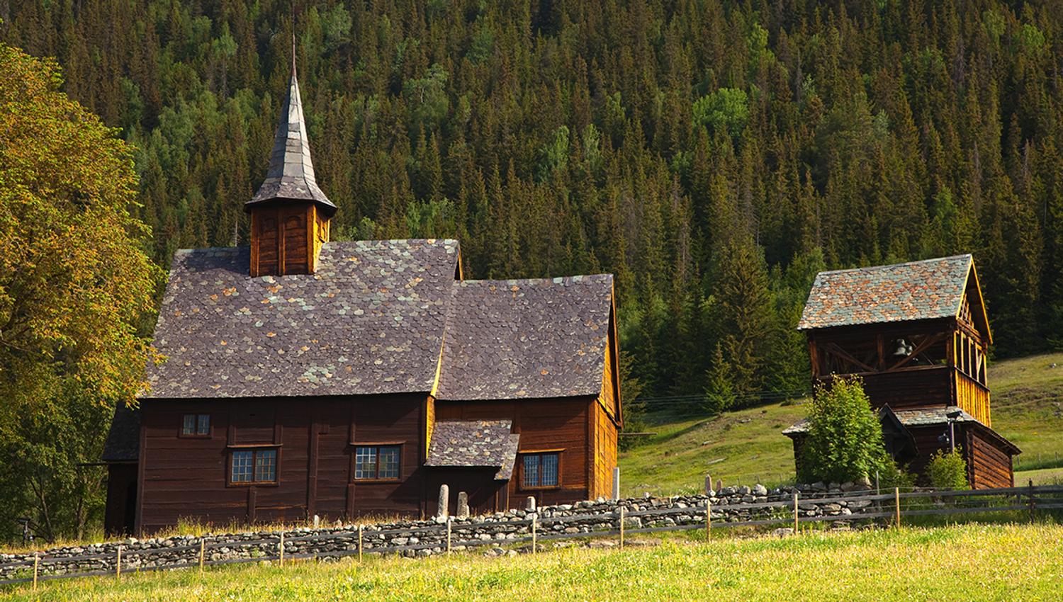 Lomen stavkirke