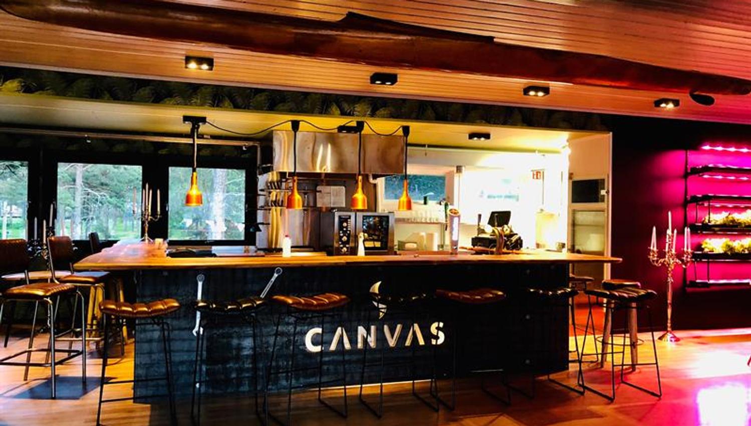 Åpen kjøkkenløsning på Canvas Restaurant Hove
