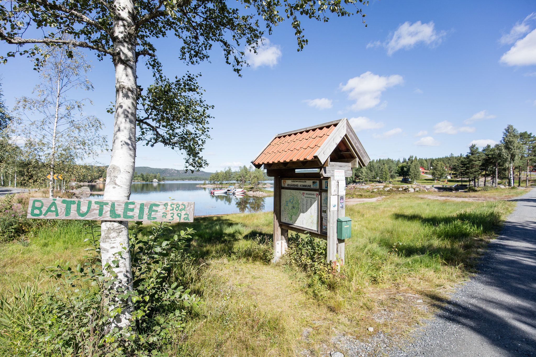 Vegårtun båtutleie skilt
