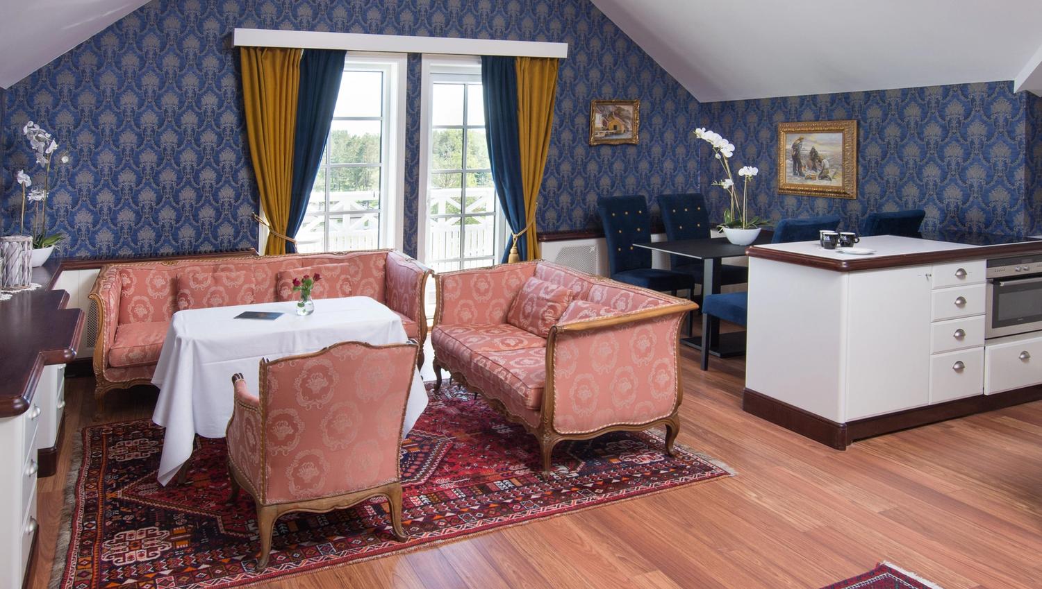 suite under skråtaket på hotellet