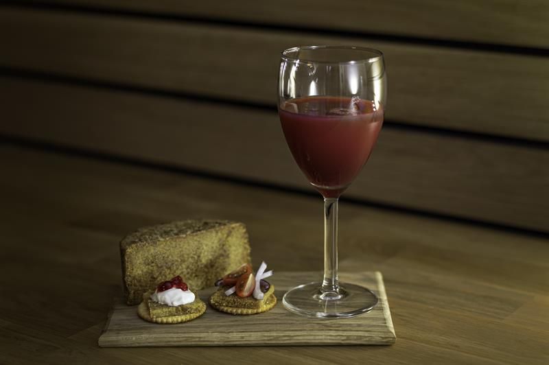 Gamalost and Raspberry Juice