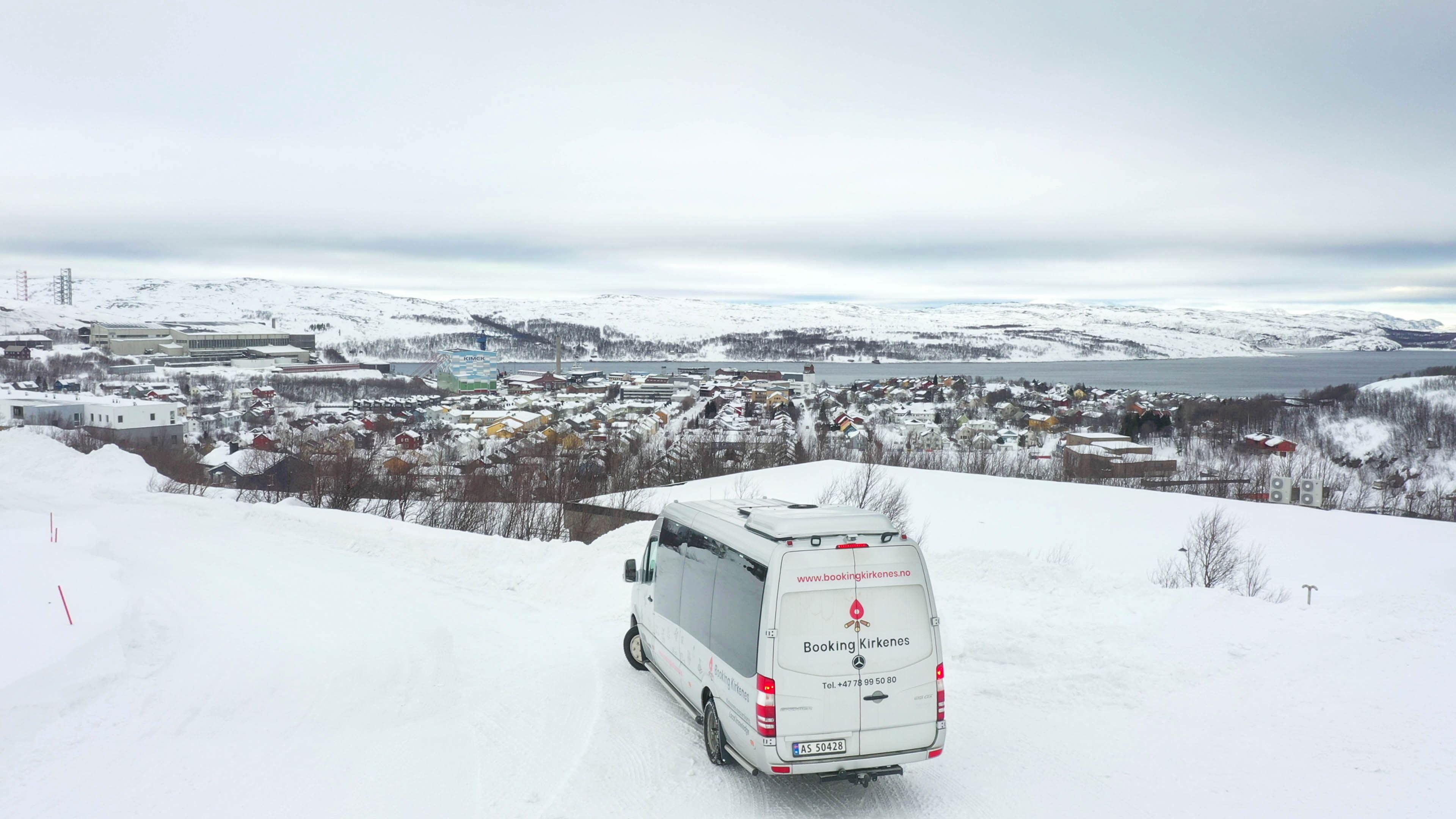 Kirkenes sightseeing and Russian border - private tour