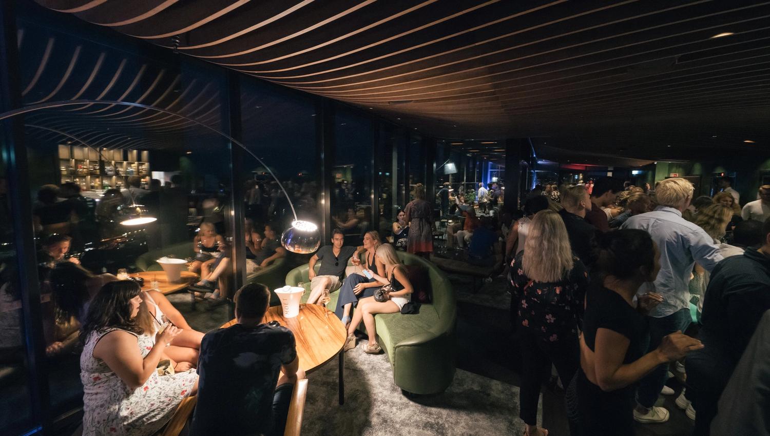 Club 21 Caledonien Rooftop bar