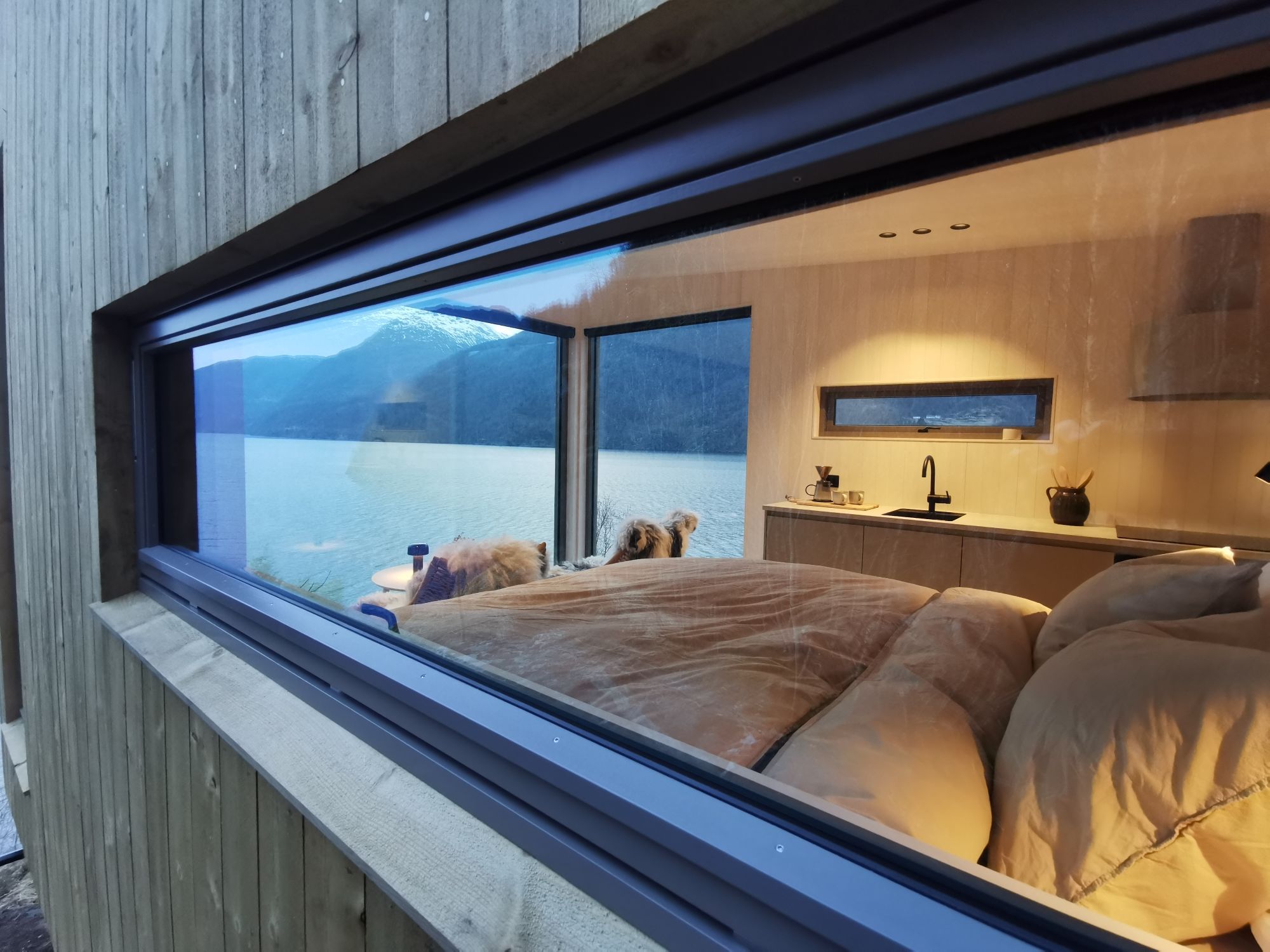 Fivelandsneset Fjordhytter