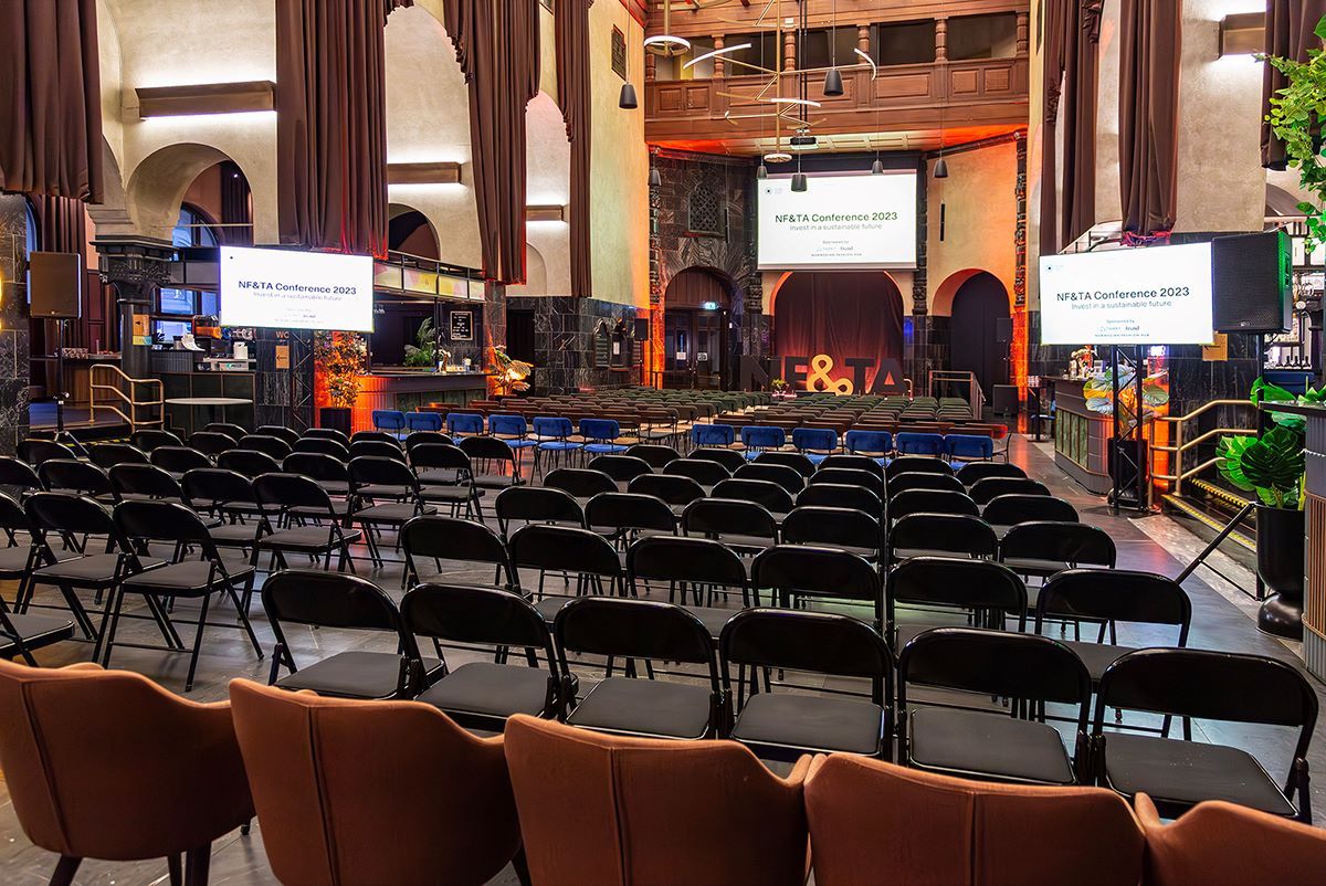 Conference with screens