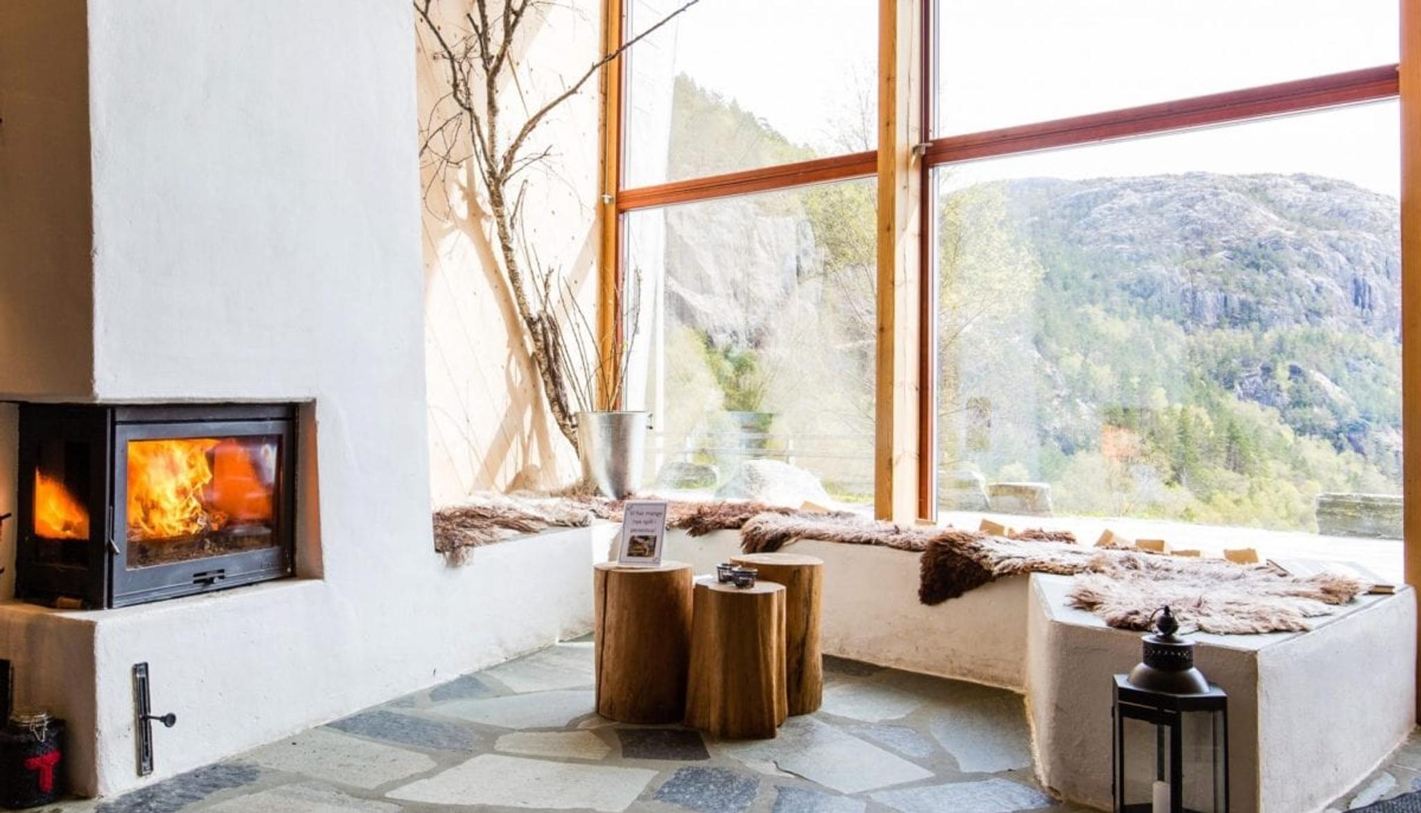 Preikestolen fjellstue på Preikestolen Basecamp