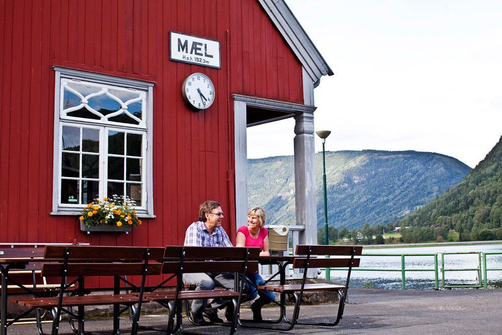 Mæl stasjon er omgjort til kaffestasjon med enkel matservering